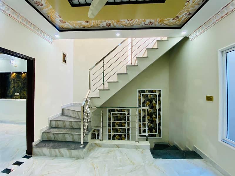 4.5 Marla Brand New Triple Storey House For Sale In Samanabad Lahore 24