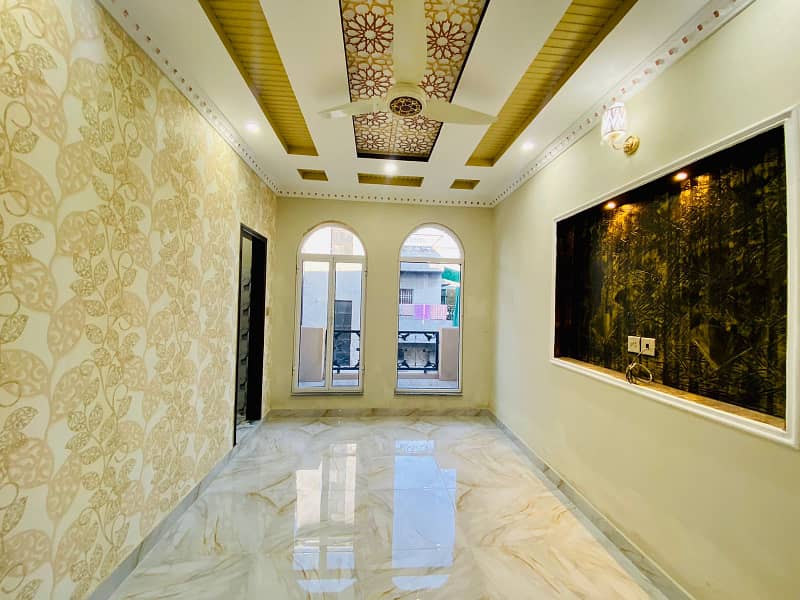 4.5 Marla Brand New Triple Storey House For Sale In Samanabad Lahore 28