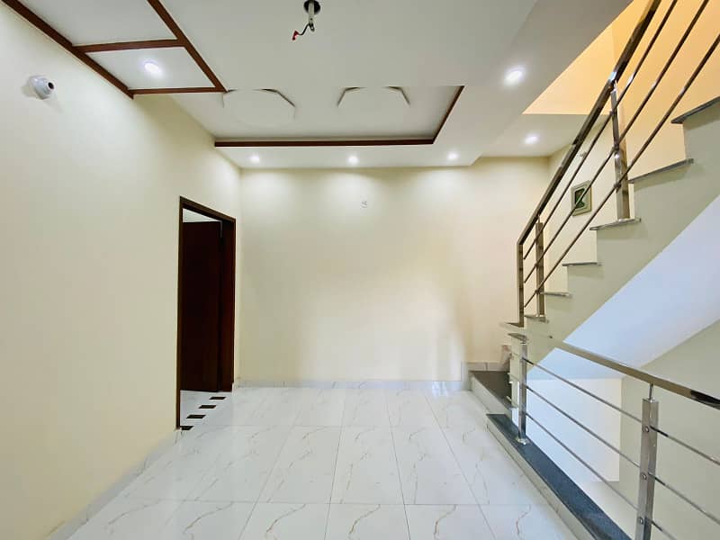 2 Marla Brand New Triple Storey House For Sale in Samanabad Lahore 18