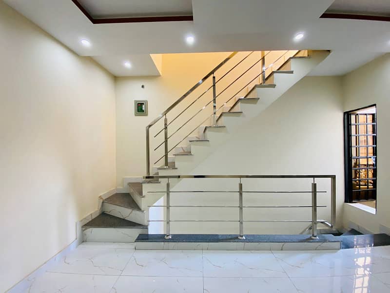 2 Marla Brand New Triple Storey House For Sale in Samanabad Lahore 20