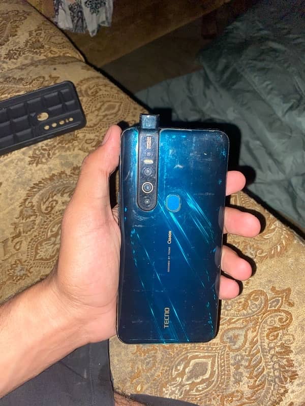 Tecno Camon 15 Pro 8