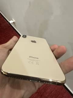 IPHONE XS MAX  PTA APPROVED 256 GB GOLDEN COLOUR