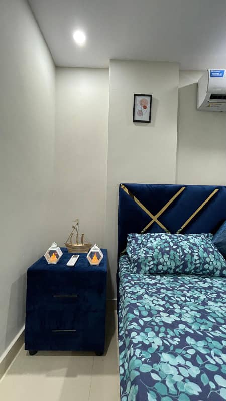 ONE BEDROOM FURNISHED APARTMENT FOR RENT IN IQBAL BLOCK BAHRIA TOWN LAHORE 7