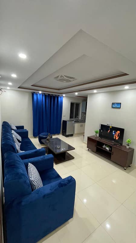 ONE BEDROOM FURNISHED APARTMENT FOR RENT IN IQBAL BLOCK BAHRIA TOWN LAHORE 9