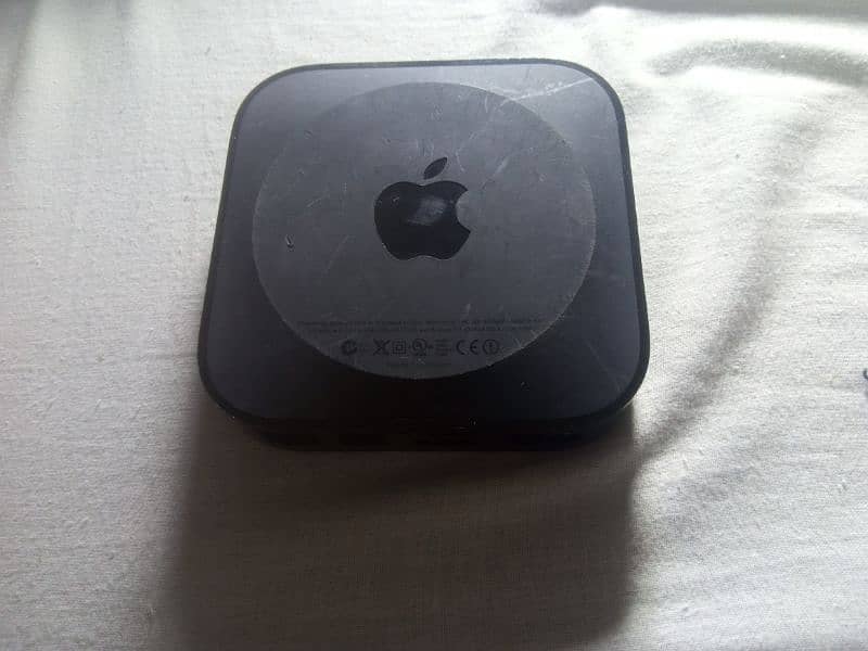 Apple t. v box 03.104489. 479 0