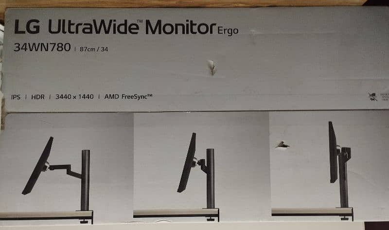 34" UltraWide Ergo QHD IPS HDR Monitor with FreeSync 9