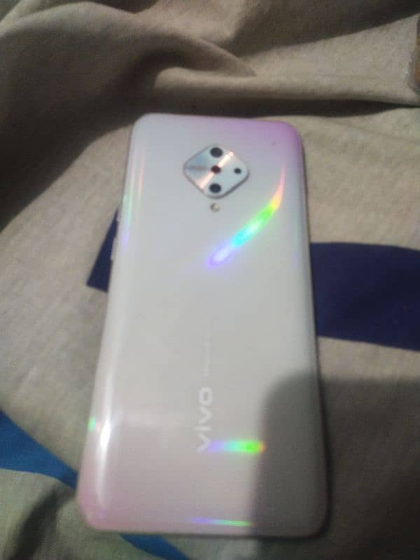 VIVO S1 PRO 8/128 0