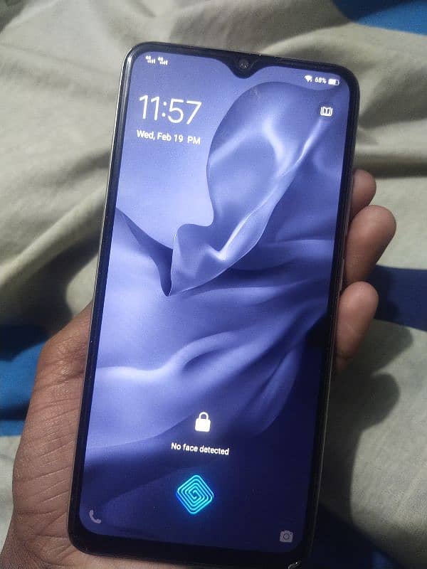 VIVO S1 PRO 8/128 1