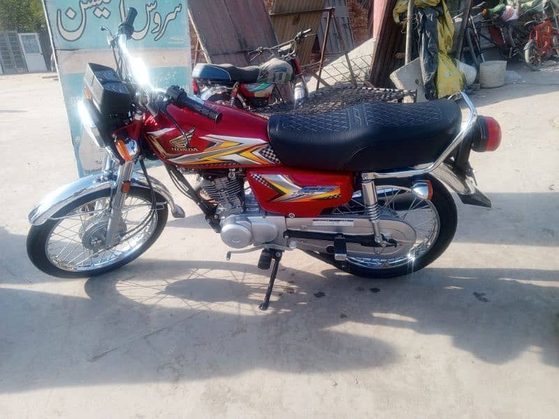 Brand new condition bike for sale 0