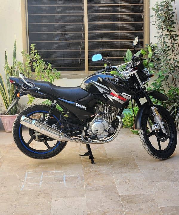 YAMAHA YBR 125G New Fresh Condition 2