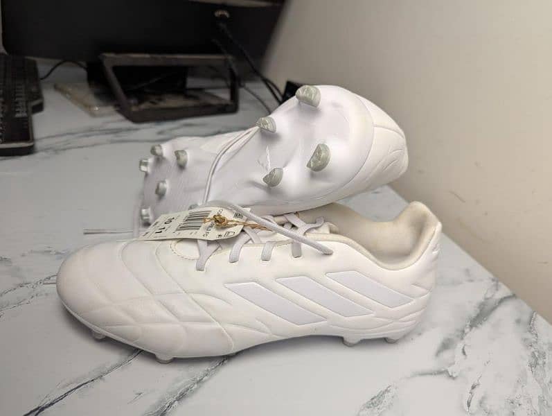 ADIDAS COPA PURE. 3 FG (ORIGINAL). football cleats 0