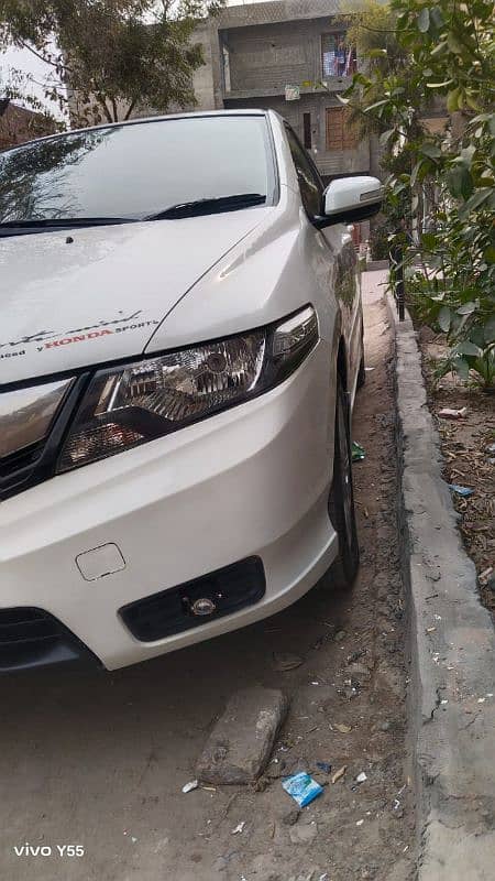 Honda City IVTEC 2017 Genuine non accident like new car for sell! 17