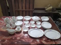 original Lone China 40 piece Dinner set