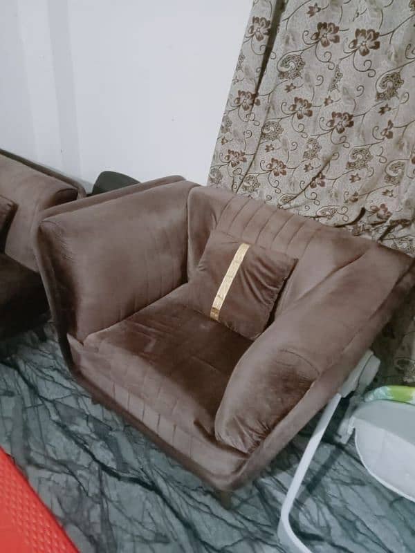 7 seater sofa 1