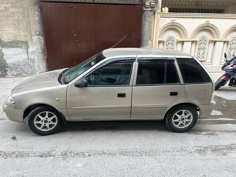 Suzuki Cultus 2016 2