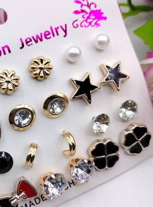 Trendy Artificial Stones Ear Studs, Pack of 12 2