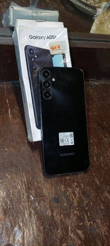 Samsung a05s 1