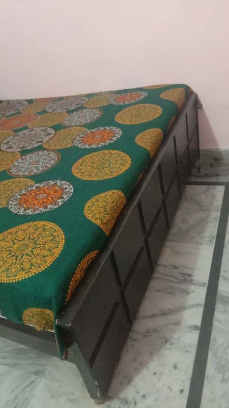 king bed side tables dressing  mattress included 1