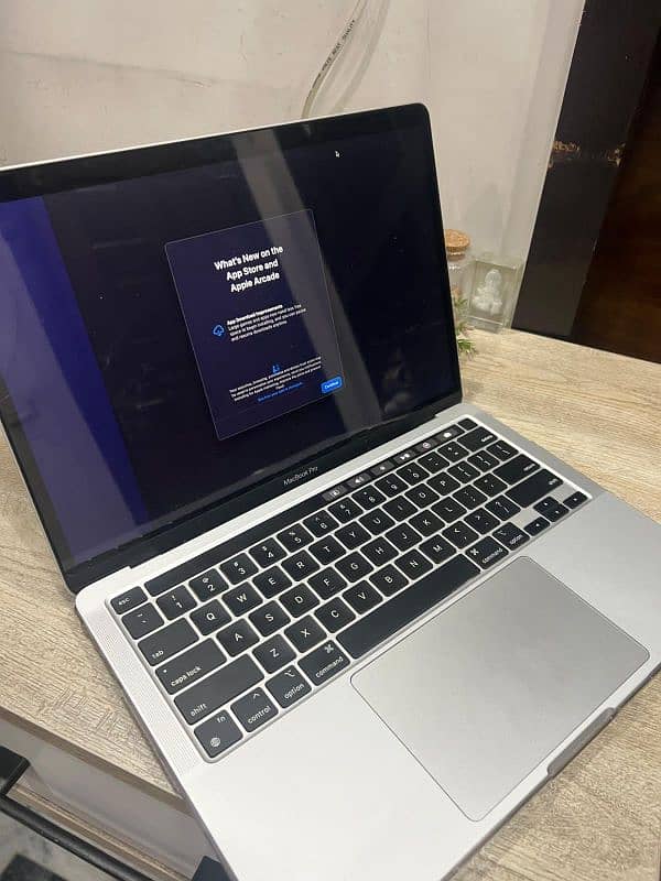 Macbook Pro M1  (16/1TB) (03094106408) 3