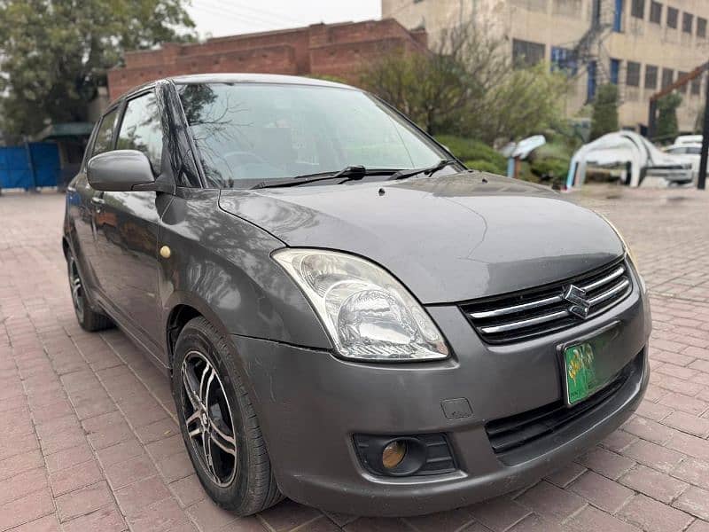 Suzuki Swift 2010 sporty Alloy Rims with New Tires 0