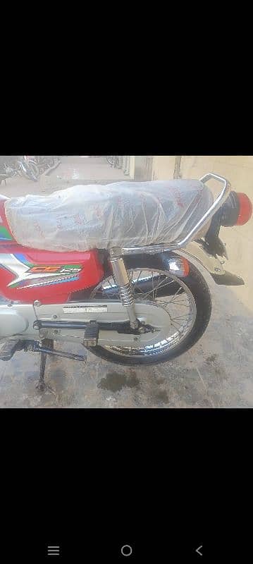 Honda 125   . . 03012128969 3