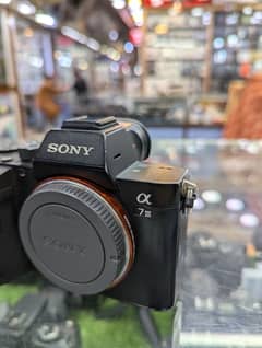 Sony a7lll body only