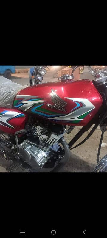 Honda 125   . . 03012128969 7