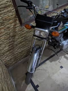 Honda 125  (23/24)