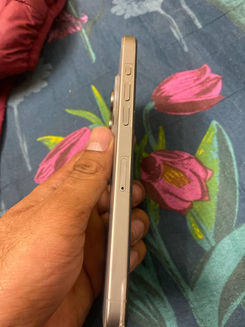 Apple iPhone 15 Pro Max (Factory Unlock - Non PTA) - 10/10 3