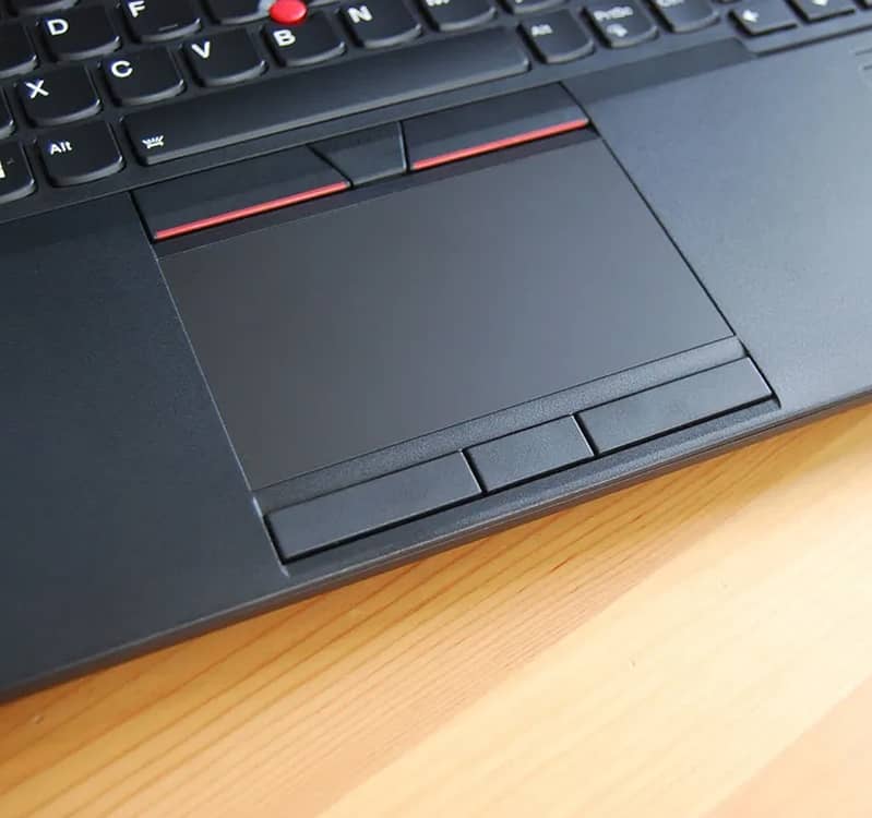 Lenovo Thinkpad P72 - i7 8th Generation Mobile Workstation 8