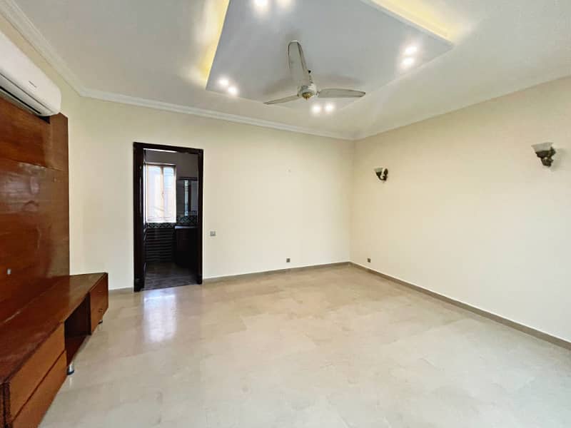 Cantt Properties Offer 2 Kanal House Availabel For Rent In DHA Phase 2 27