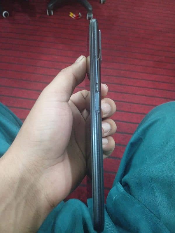 Infinix Hote 10 Mobile selling 4