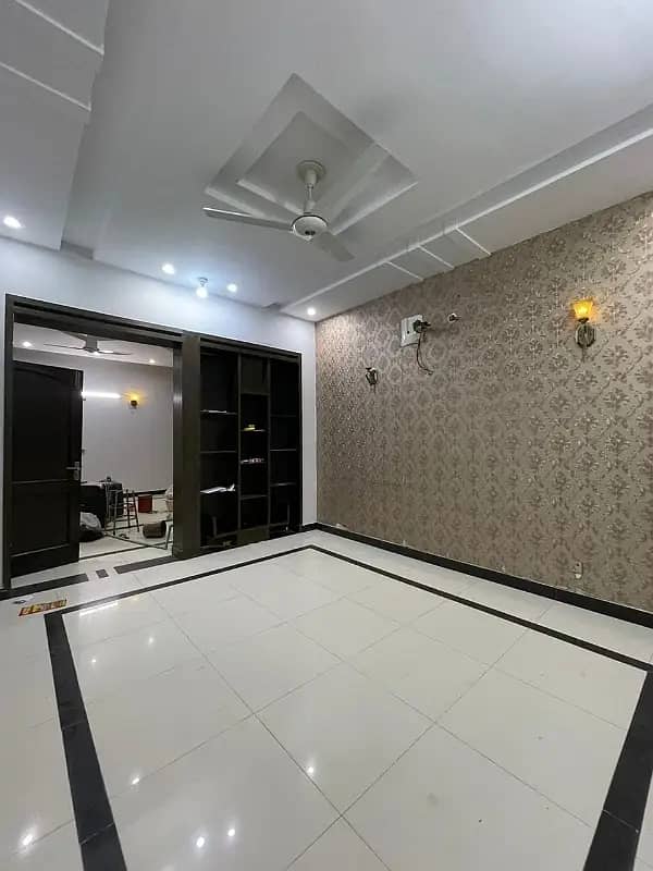 08 Marla Luxury Non Furnished House Available For Rent Available In Bahria Town Lahore 2