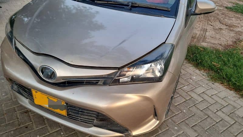 Toyota Vitz Model 2014 Reg 2018 4