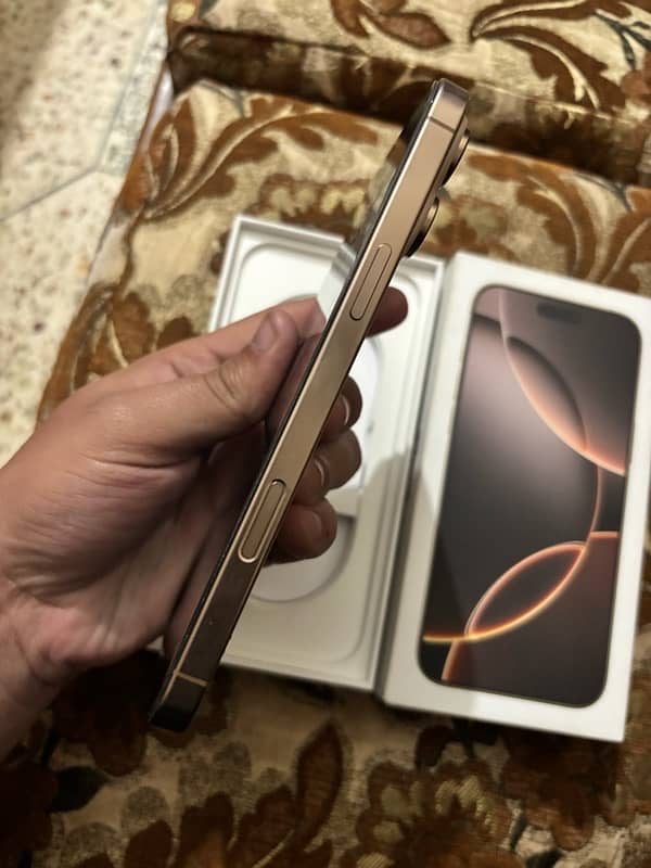 IPHONE 16 PRO MAX 512GB 2