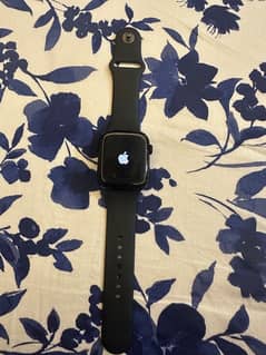 Apple watch series 8