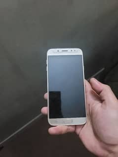 Samsung J7 Pro