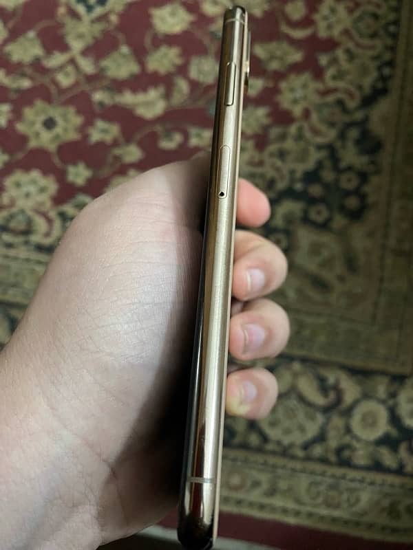 iphone xs max pta approved 2