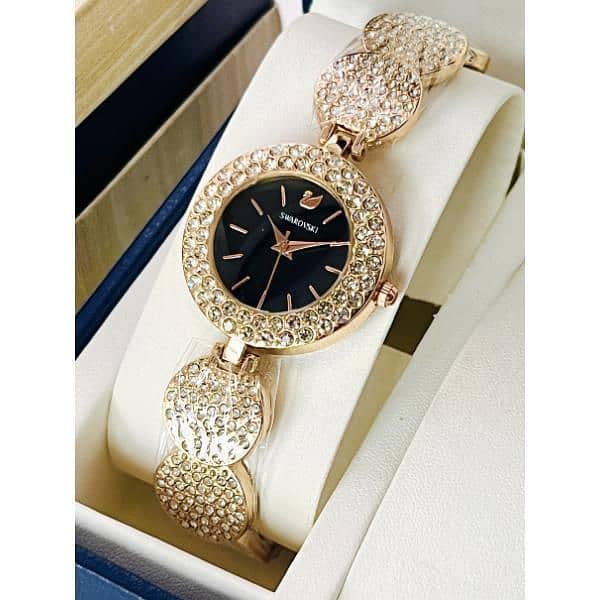 Hi iam have stock of new brand women watches 2025 7