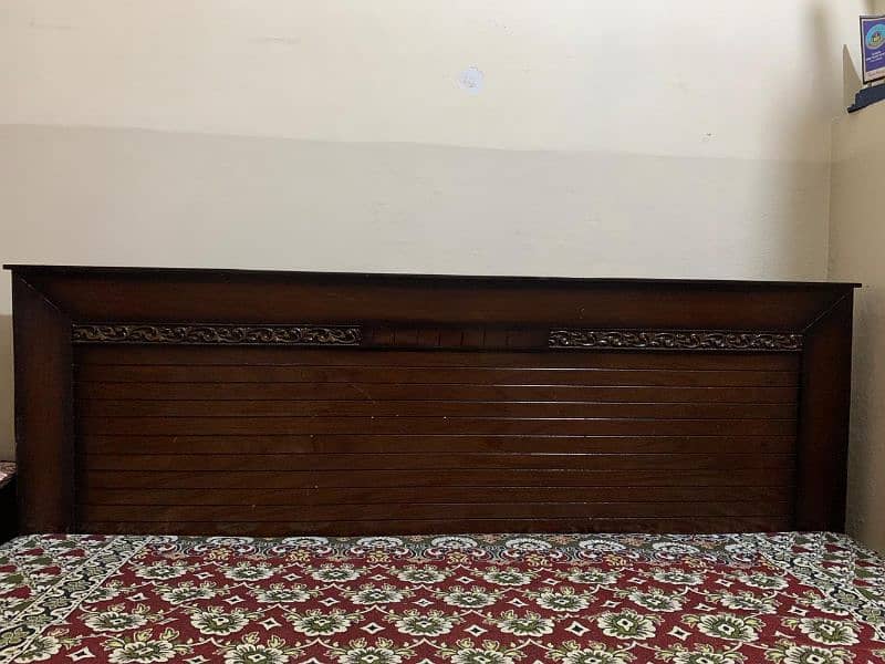 Wooden King Size Bed 0