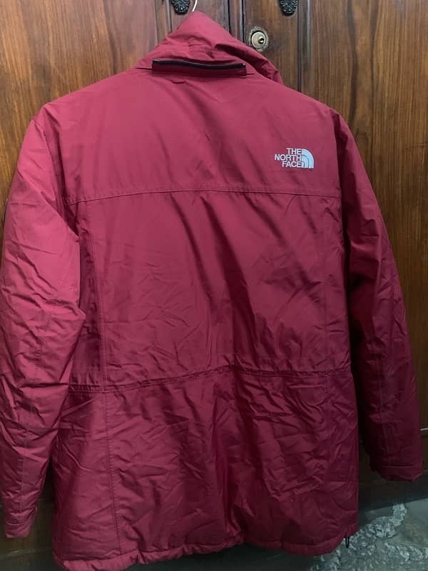 Northface mcmurdo series jacket with detachable cap 2