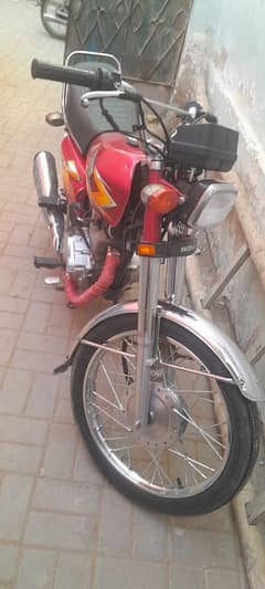 Honda CG 125 Karachi No Registered Lush Condition. . .