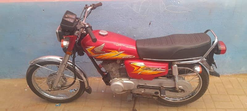 Honda CG 125 Karachi No Registered Lush Condition. . . 03159201685 8