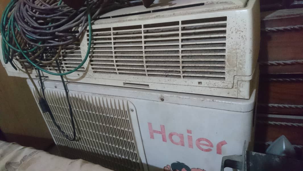 haier 1.5 Split A. c   Used old sada wala nonrepair urgent karachi 0