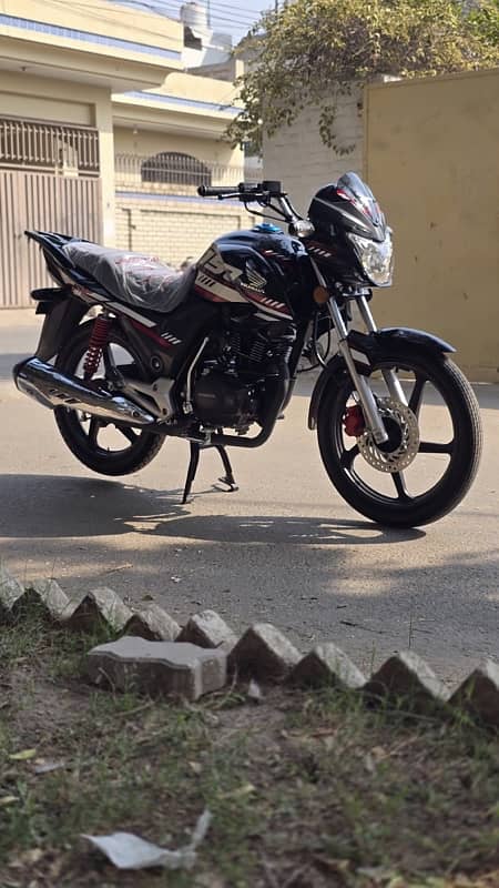 Honda CBf-150 0