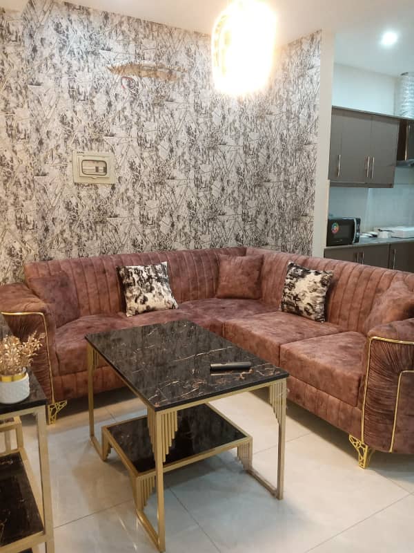 BRAND NEW LUXURY FURNISHED FAMILY FLAT AVAILABLE FOR RENT IN BAHRIA TOWN LAHORE 0