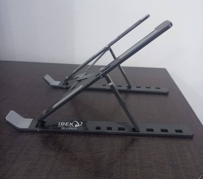 Adjustable Laptop Stand 2