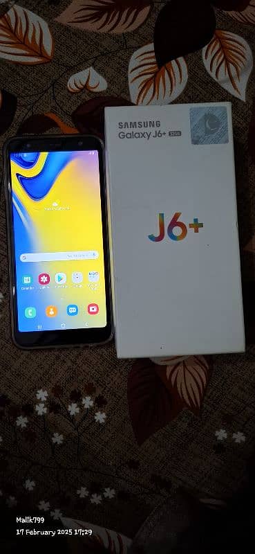 samsung J6 Plus 3/32Gb 0