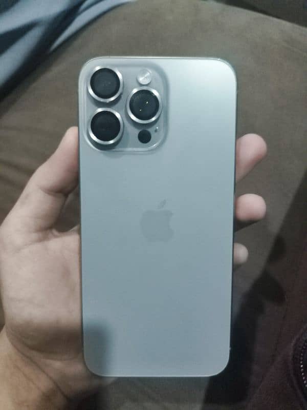 IPhone 15 Pro Max Titanium Grey LLA 0