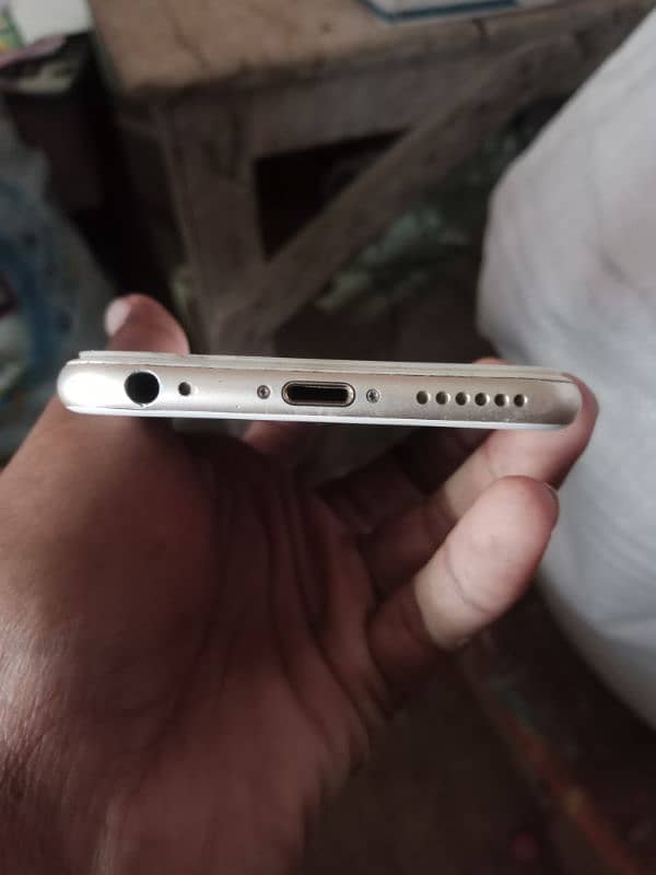 I phone 6 Non PTA 1